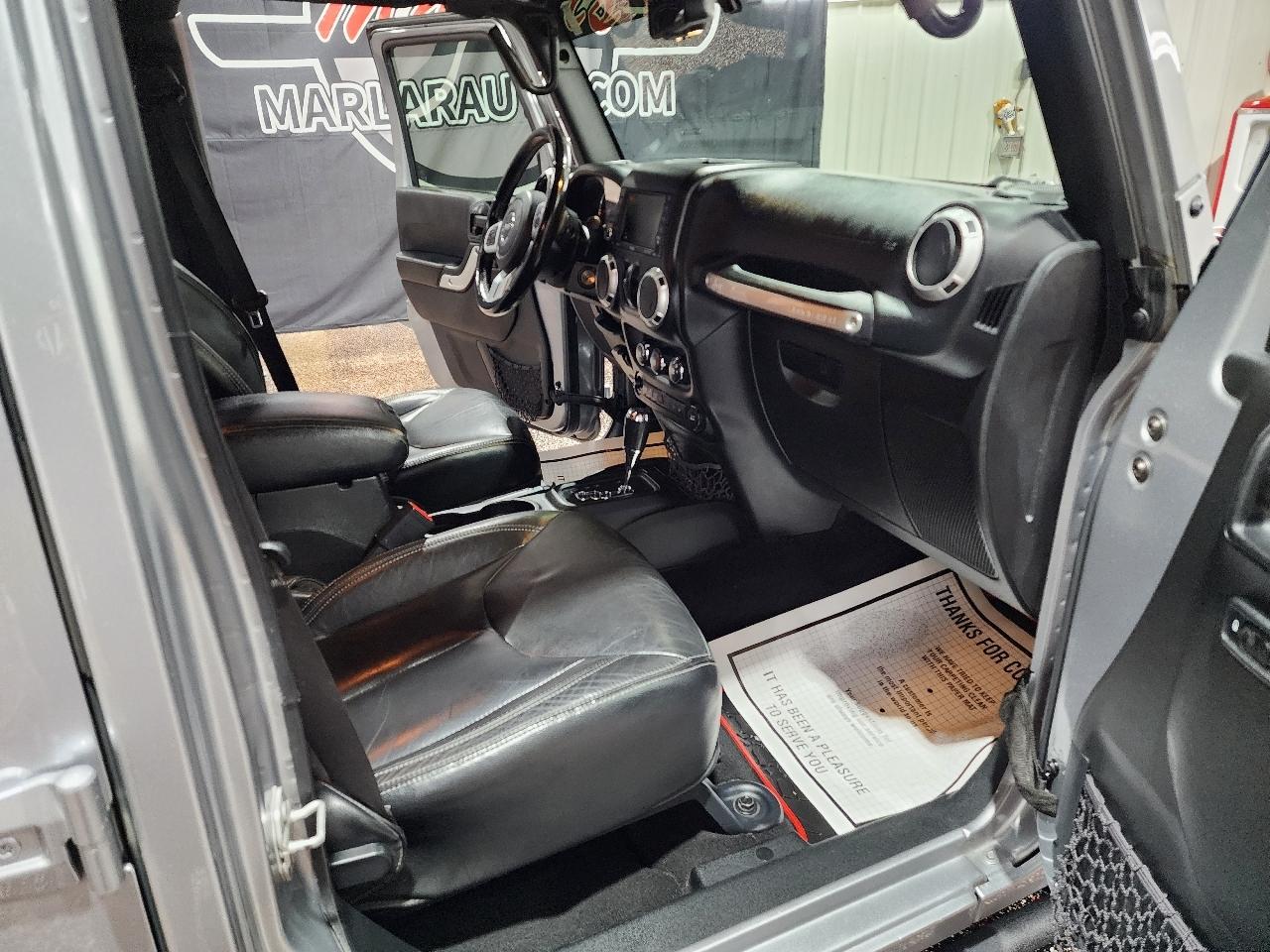 Jeep Wrangler Unlimited 4WD 4dr Rubicon Hard Rock 2016