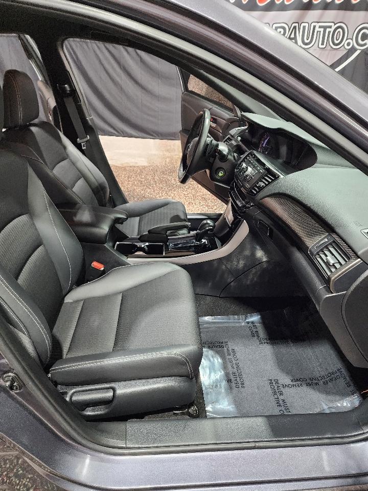 Honda Accord Sedan Sport CVT 2017