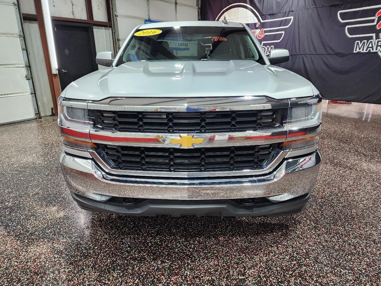 Chevrolet Silverado 1500 4WD Double Cab 143.5" LT w/1LT 2016