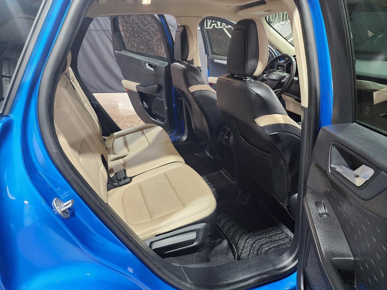 Ford Escape SEL FWD 2020