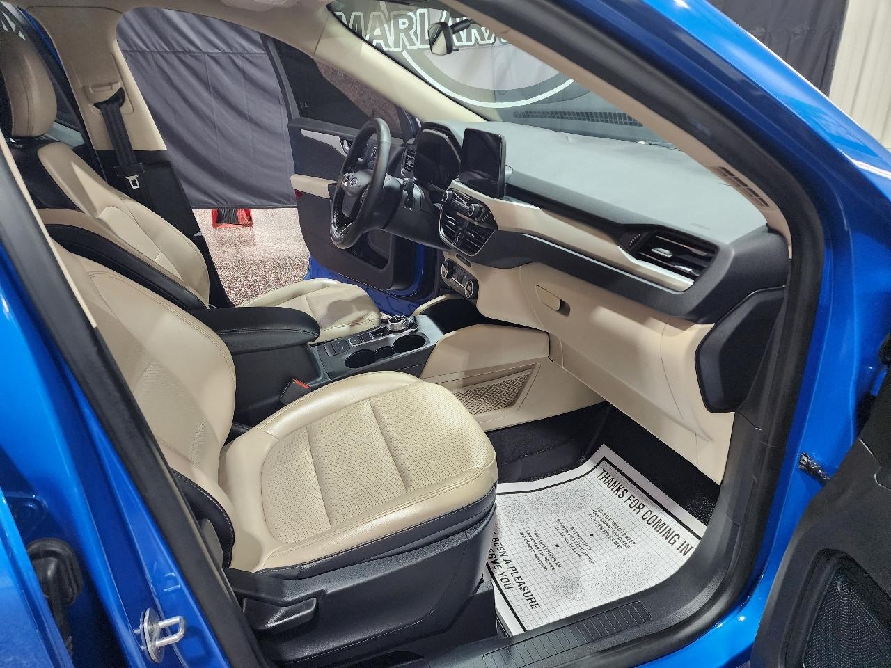 Ford Escape SEL FWD 2020