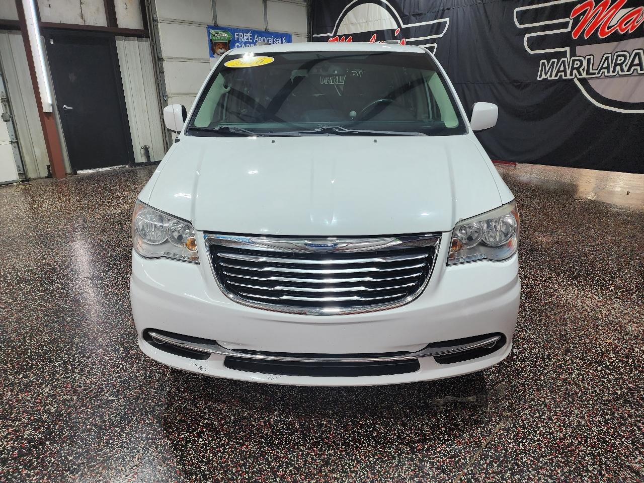 Chrysler Town & Country 4dr Wgn Touring 2016