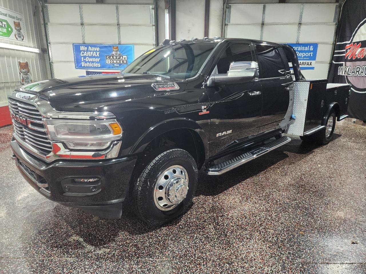 RAM 3500 Chassis Cab Laramie 4WD Crew Cab 60" CA 172.4" WB 2022