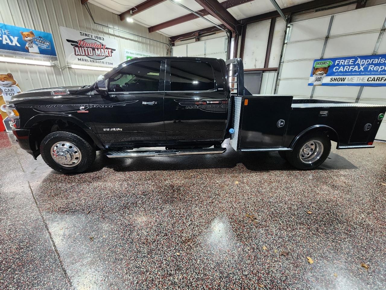 RAM 3500 Chassis Cab Laramie 4WD Crew Cab 60" CA 172.4" WB 2022