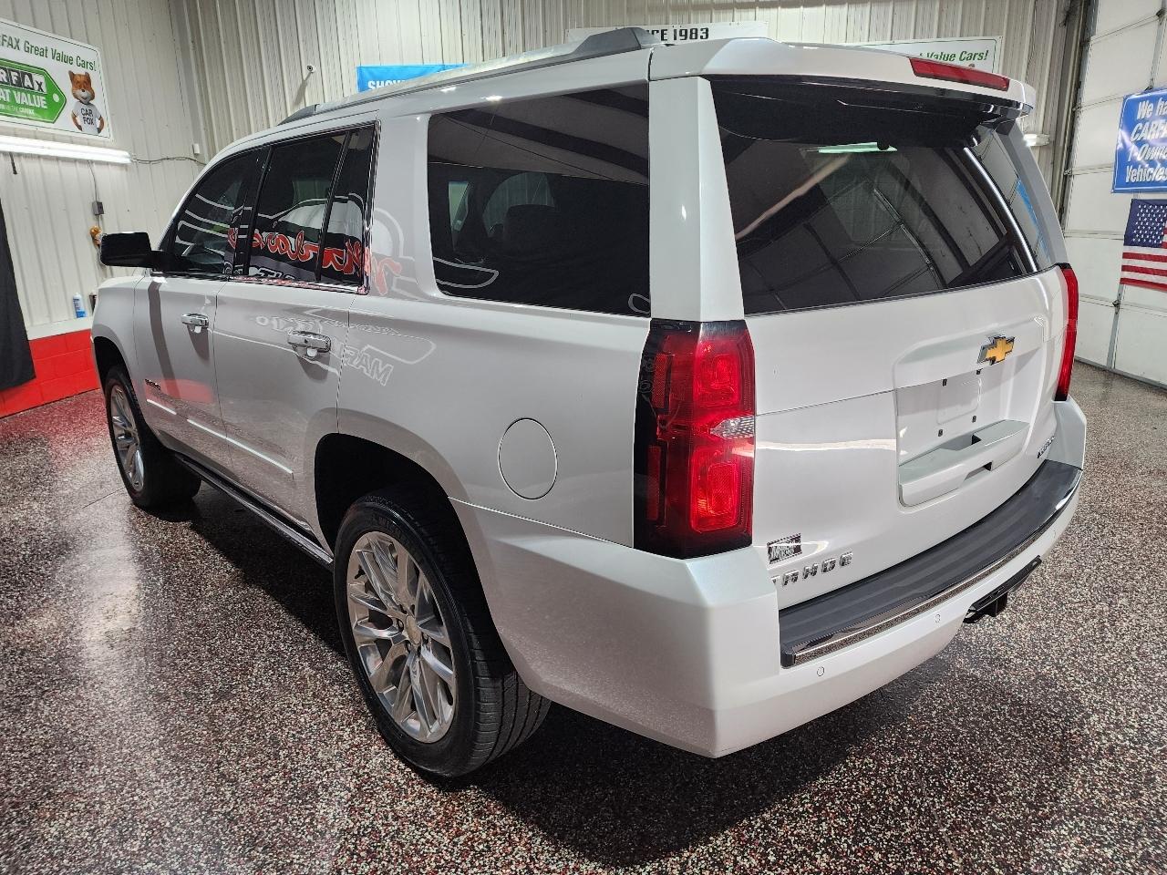 Chevrolet Tahoe 4WD 4dr Premier 2019