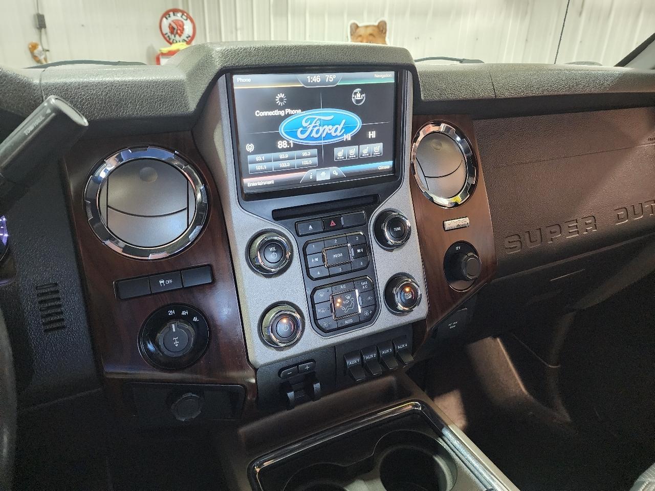 Ford Super Duty F-350 SRW 4WD Crew Cab 156" King Ranch 2014
