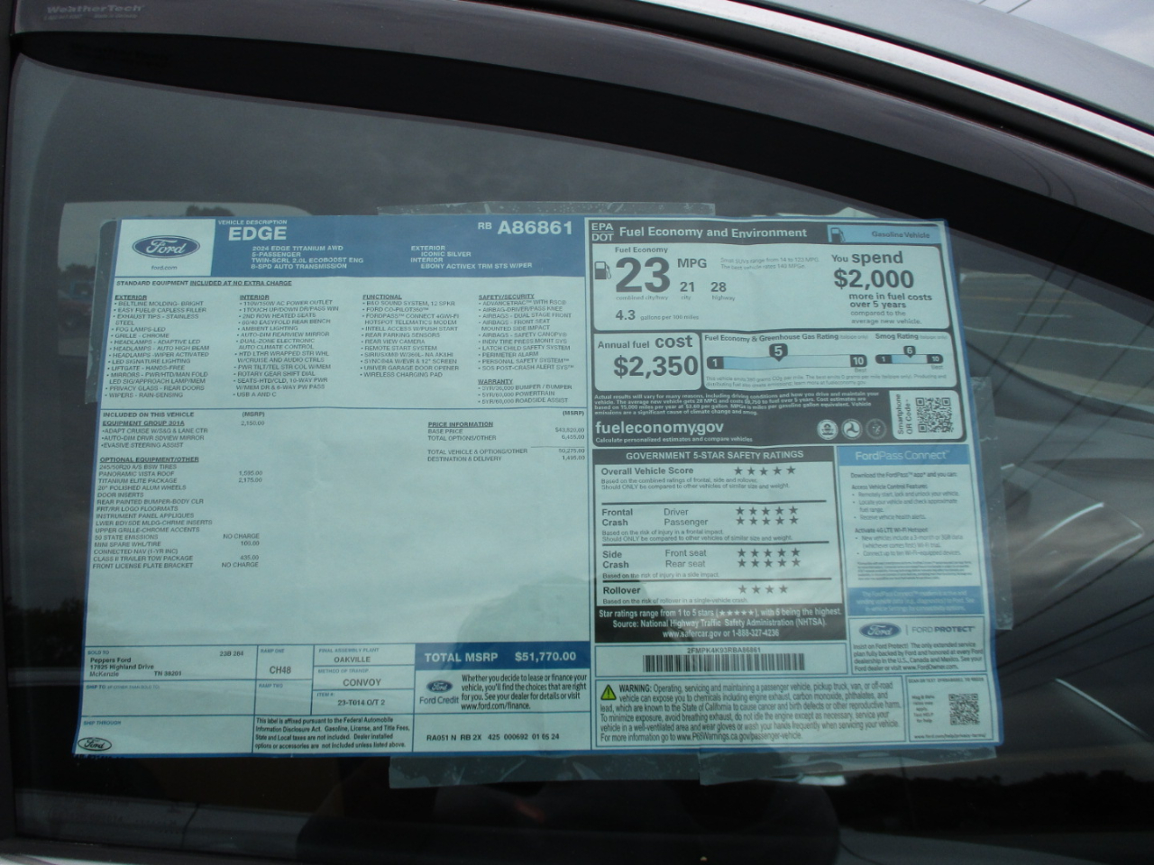 2024 Ford Edge Titanium photo 3