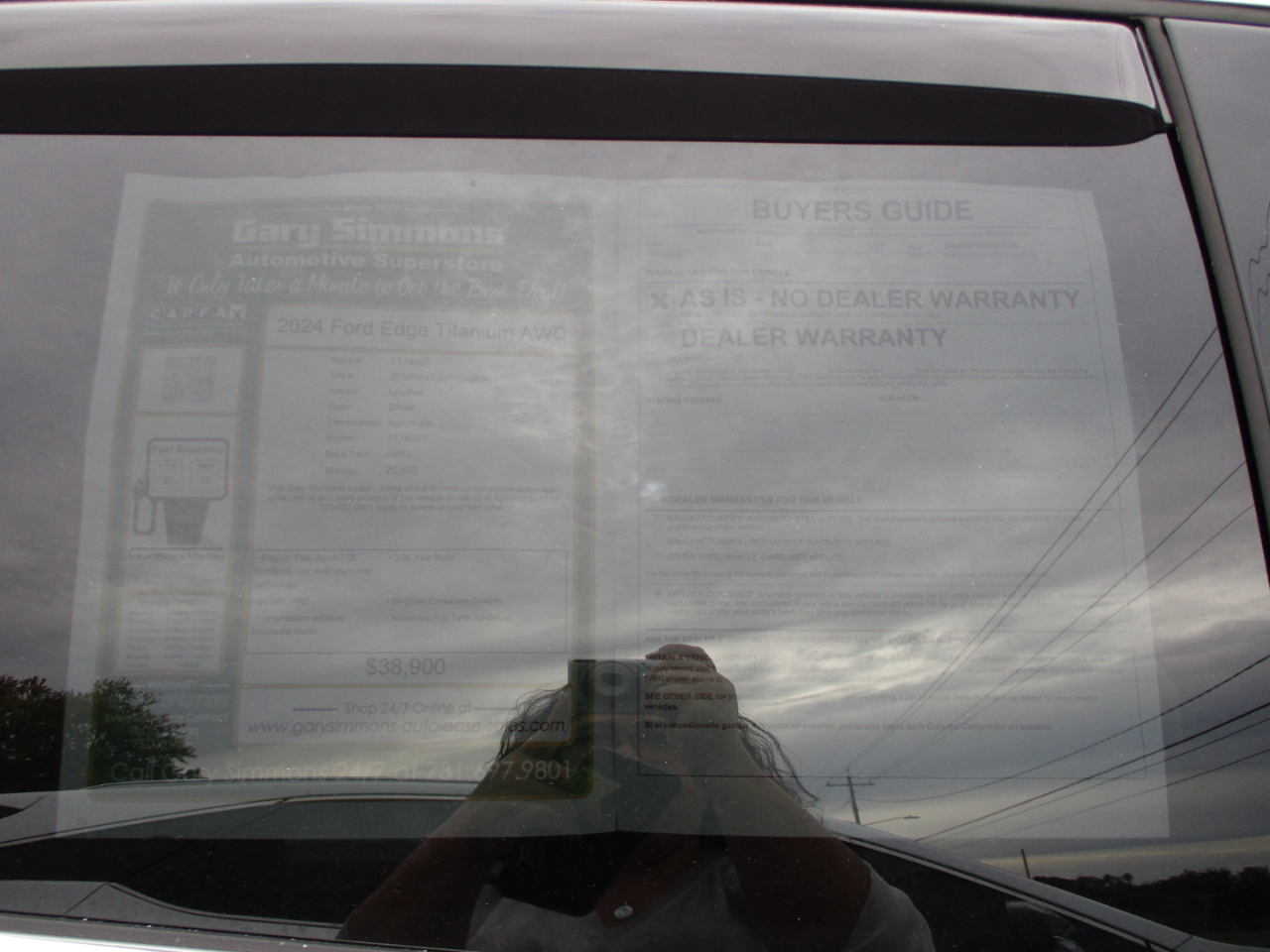 2024 Ford Edge Titanium photo 4