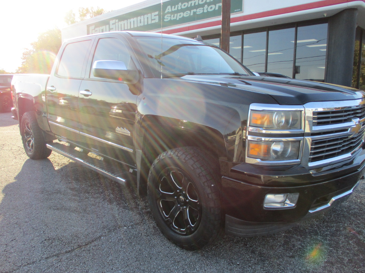 2014 Chevrolet Silverado 1500 High Country photo 2
