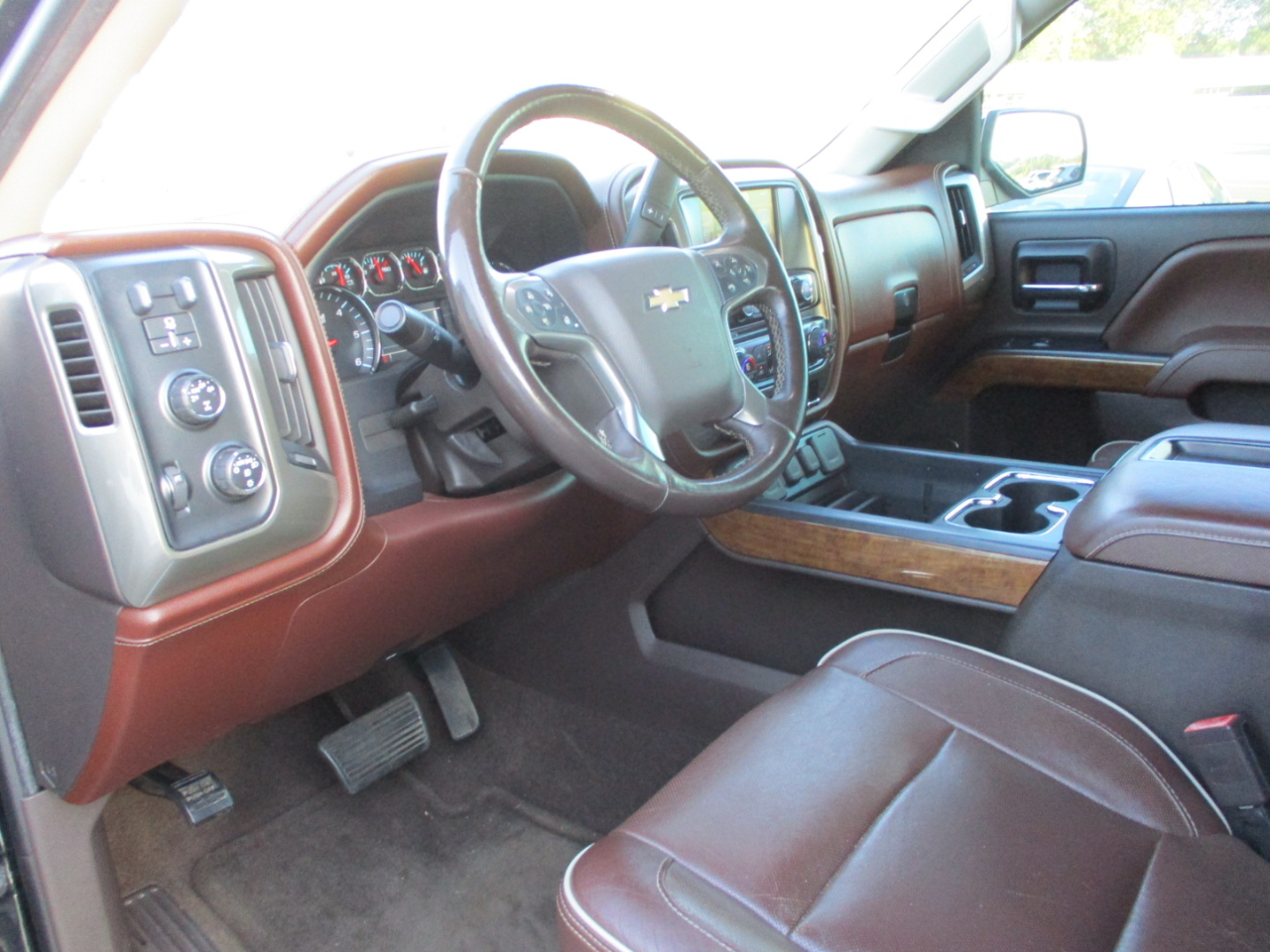 Chevrolet Silverado 1500 4WD Crew Cab 143.5" High Country 2014