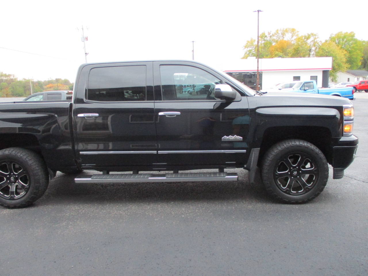 Chevrolet Silverado 1500 4WD Crew Cab 143.5" High Country 2014