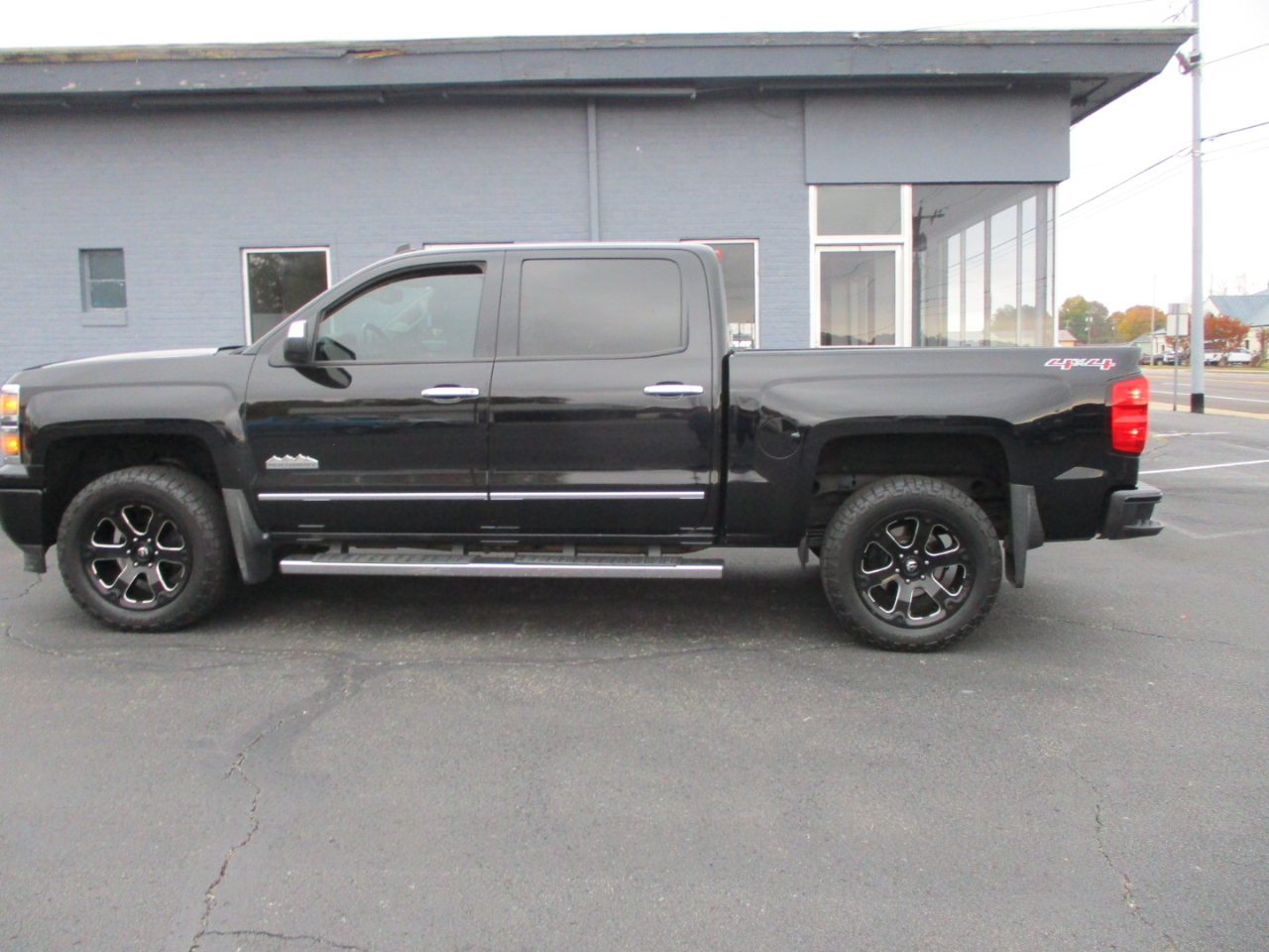 Chevrolet Silverado 1500 4WD Crew Cab 143.5" High Country 2014