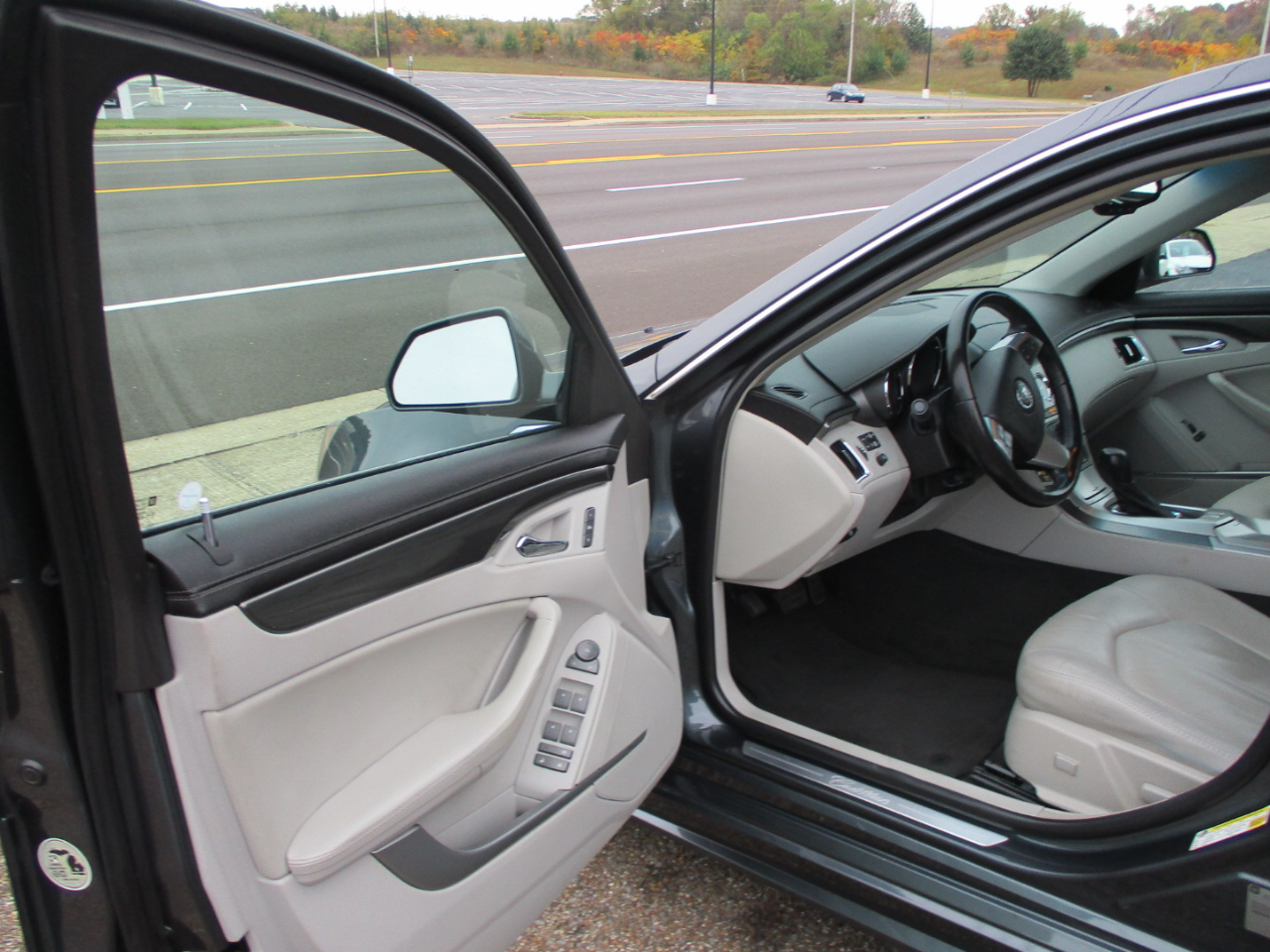 Cadillac CTS Sedan 4dr Sdn 3.6L Performance AWD 2012