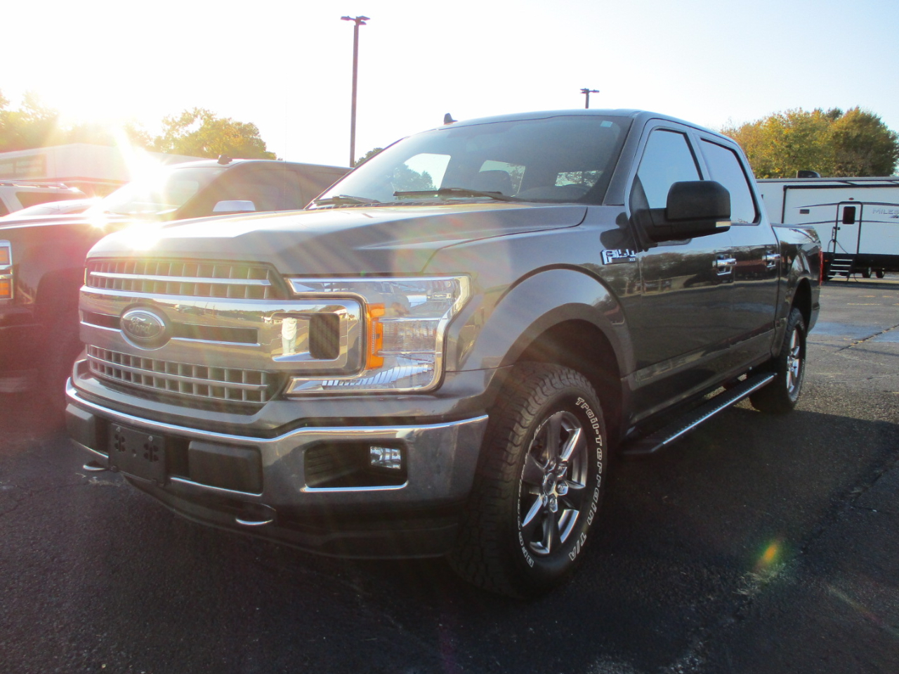 2018 Ford F-150 XLT photo 2