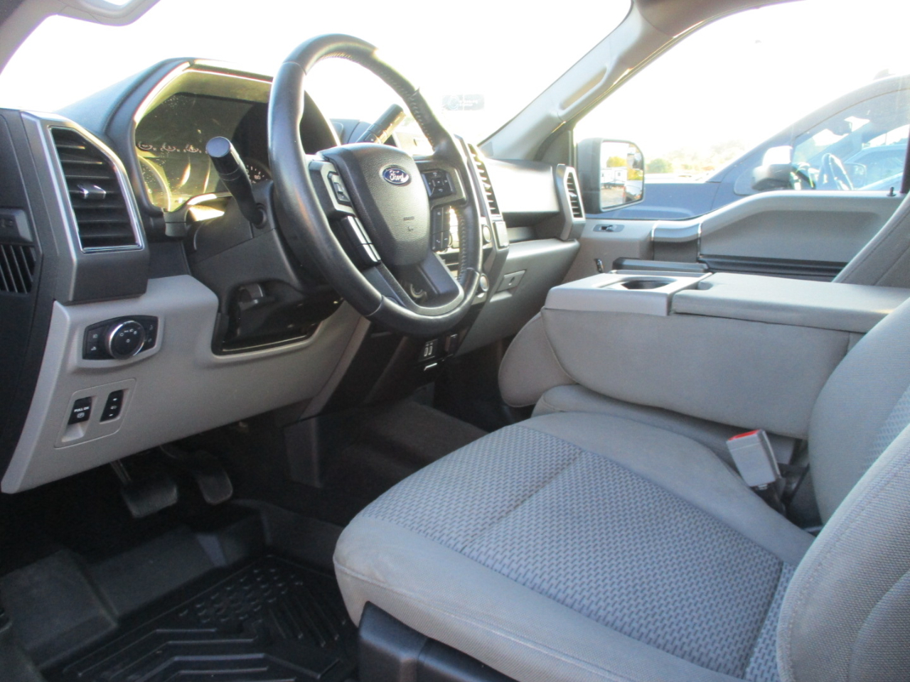 Ford F-150 XLT 4WD SuperCrew 5.5' Box 2018