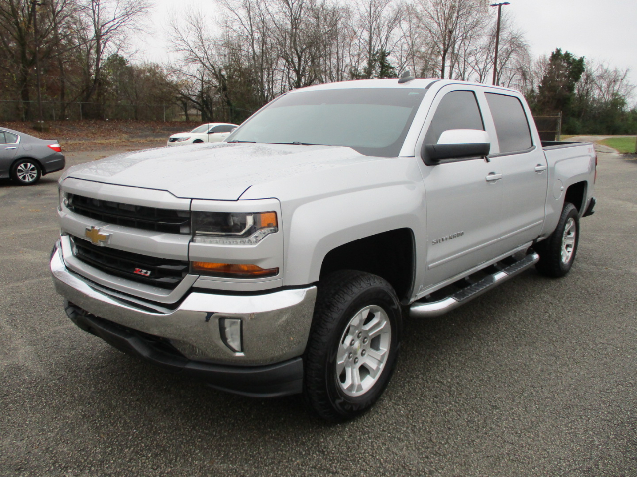 2017 Chevrolet Silverado 1500 4WD Crew Cab 143.5" LT