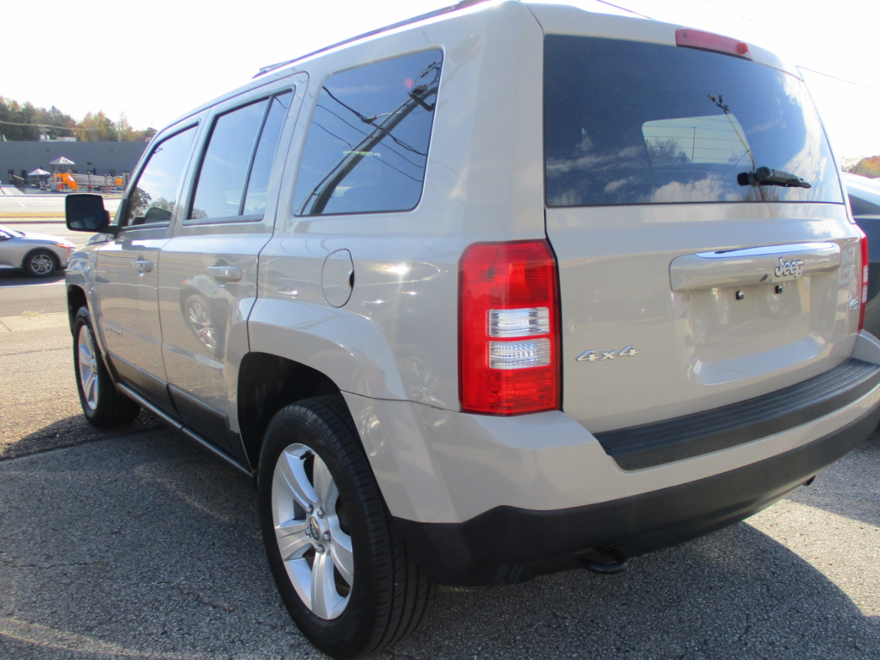 2017 Jeep Patriot Latitude photo 3