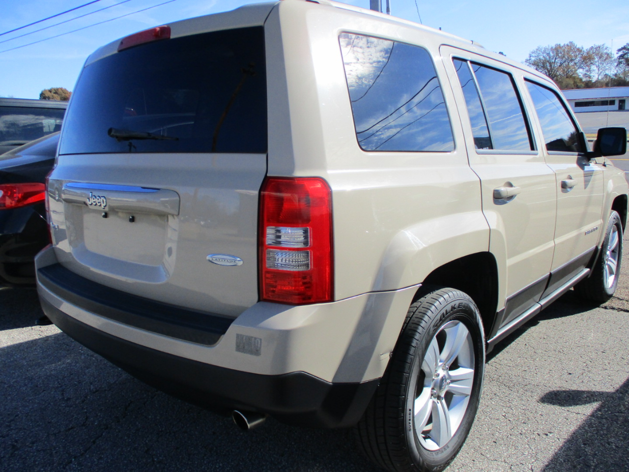 2017 Jeep Patriot Latitude photo 4