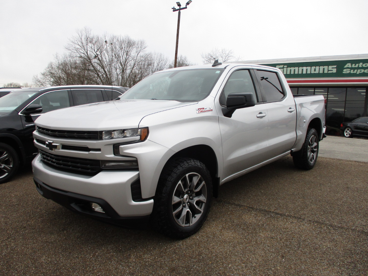 2022 Chevrolet Silverado 1500 LTD 4WD Crew Cab 147" RST