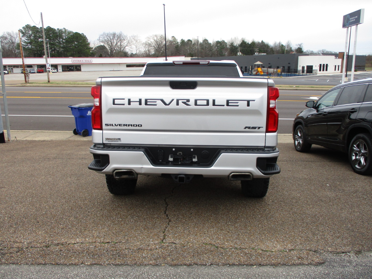 Chevrolet Silverado 1500 LTD 4WD Crew Cab 147" RST 2022