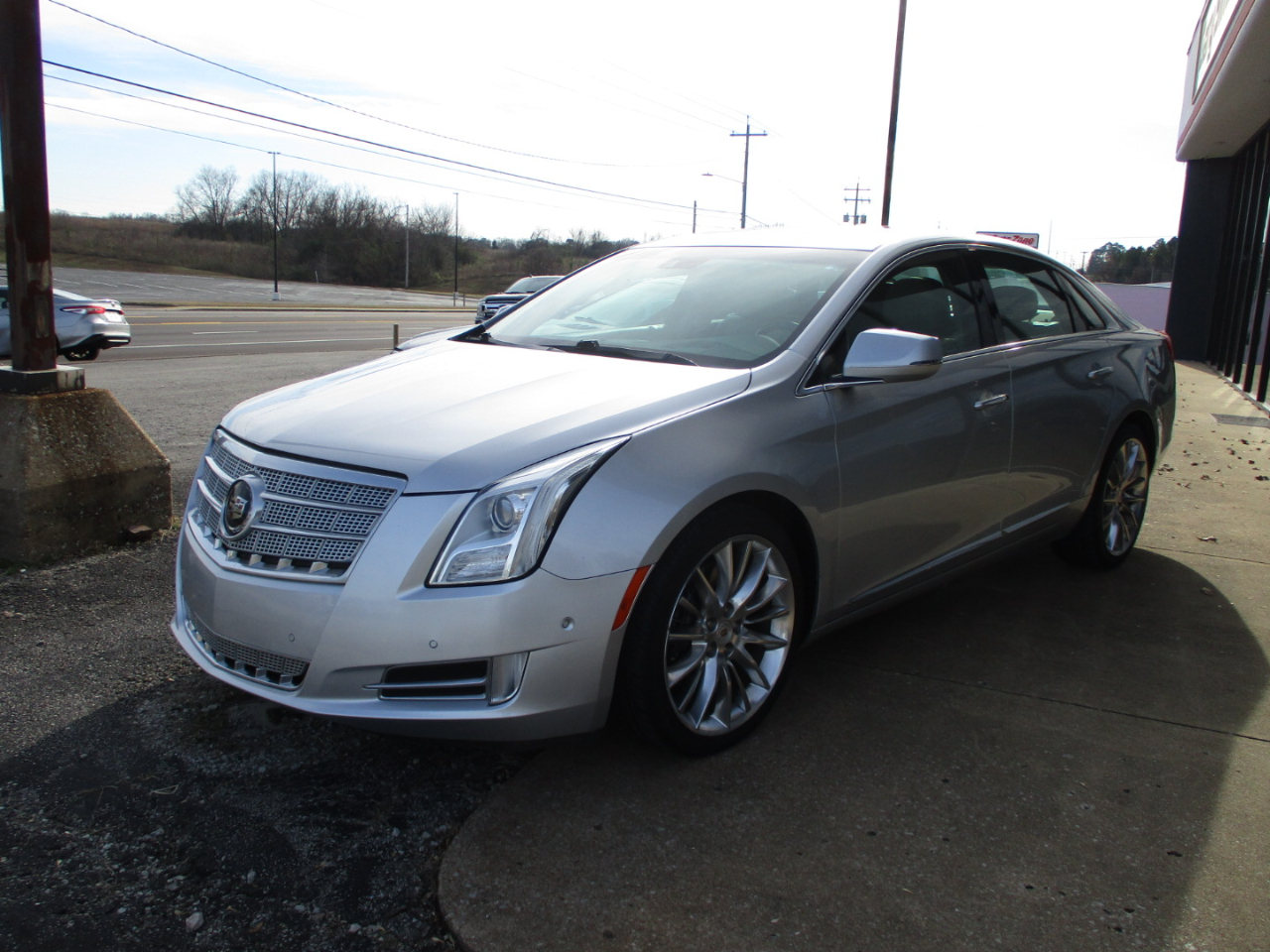 2014 Cadillac XTS 4dr Sdn Platinum FWD