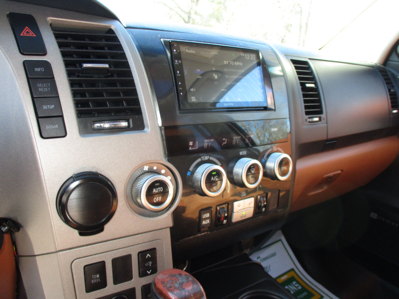 Toyota Sequoia RWD 5.7L Platinum (Natl) 2012