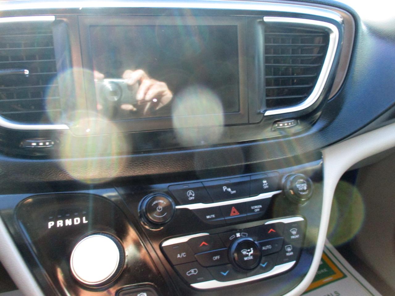 Chrysler Pacifica Touring L FWD 2018