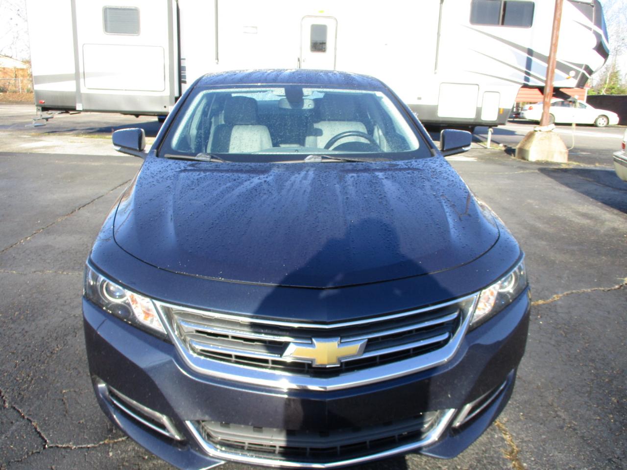 Chevrolet Impala 4dr Sdn LT w/1LT 2018