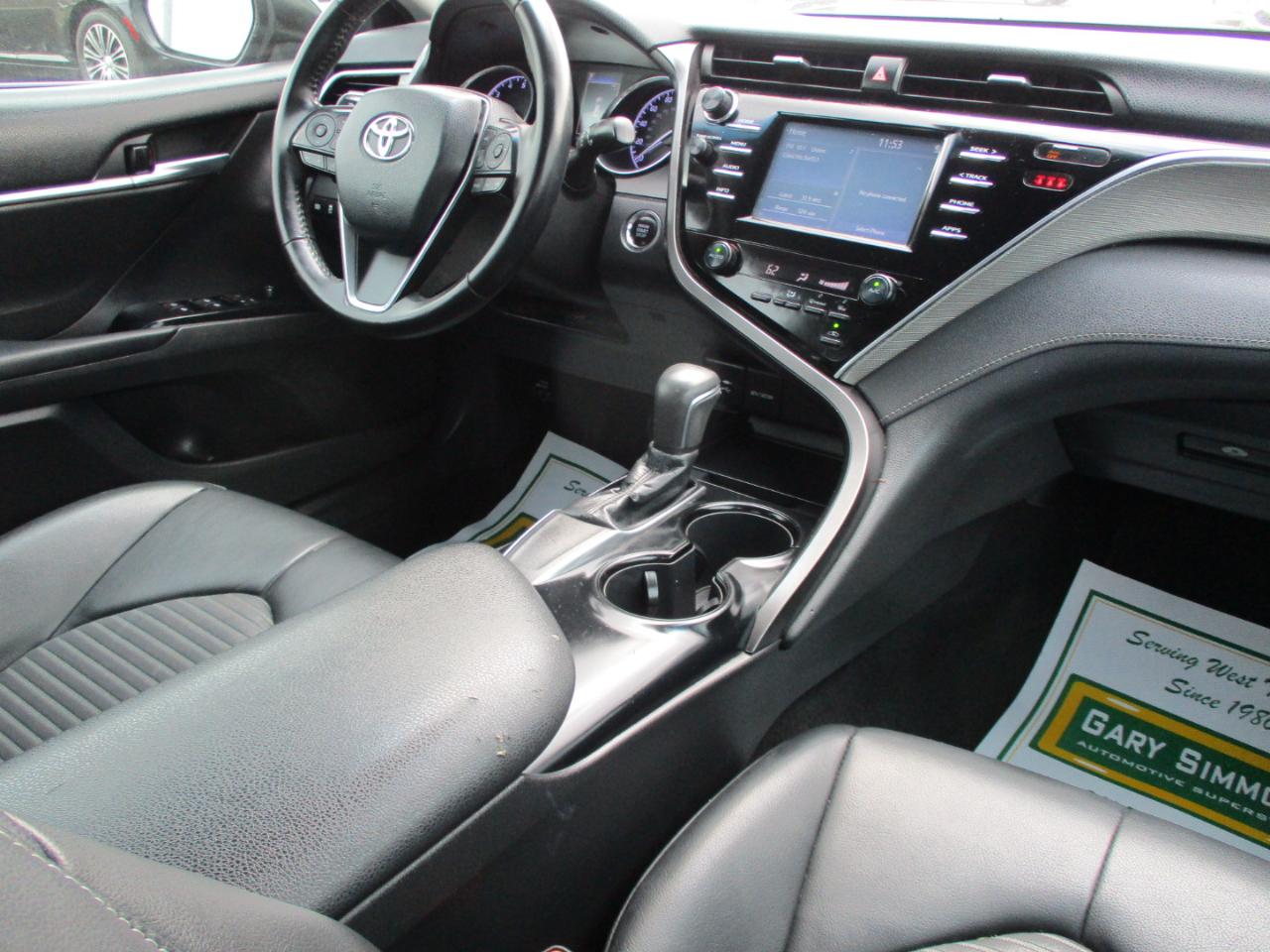 Toyota Camry XLE Auto (Natl) 2018