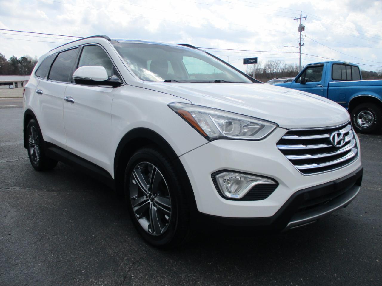 Hyundai Santa Fe FWD 4dr GLS 2015