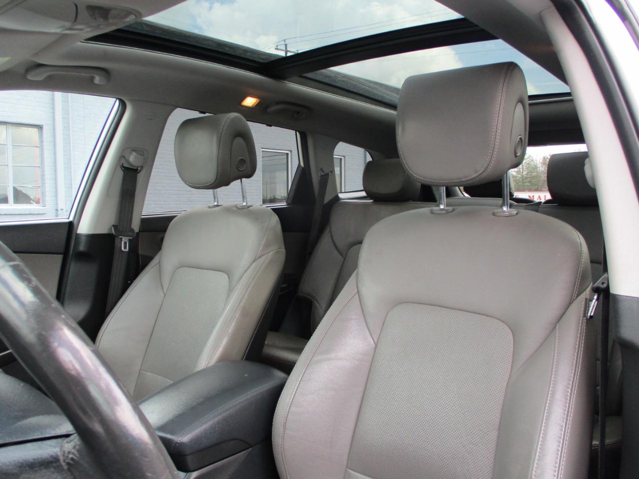 Hyundai Santa Fe FWD 4dr GLS 2015