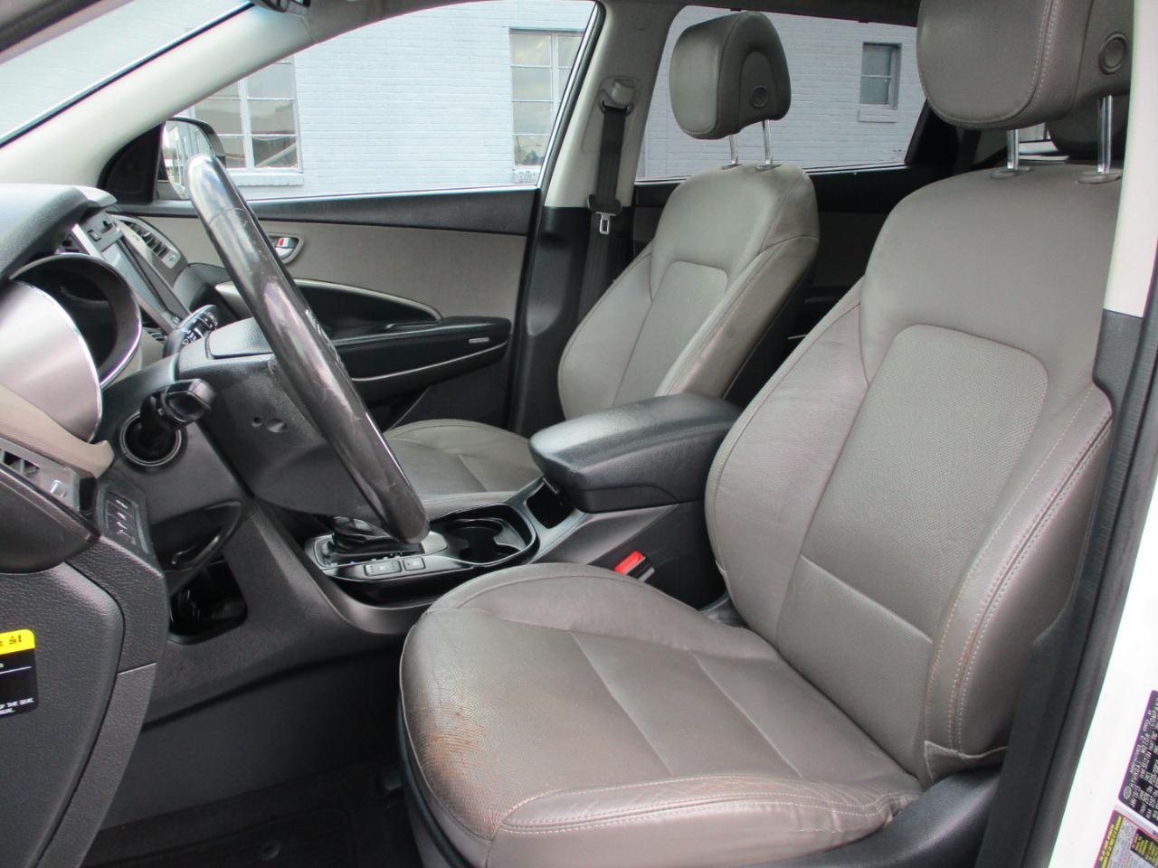 Hyundai Santa Fe FWD 4dr GLS 2015