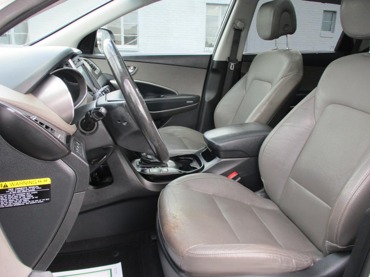 Hyundai Santa Fe FWD 4dr GLS 2015