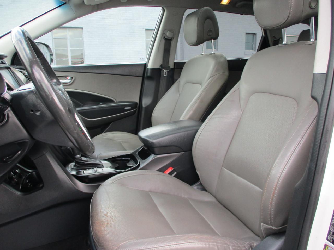 Hyundai Santa Fe FWD 4dr GLS 2015