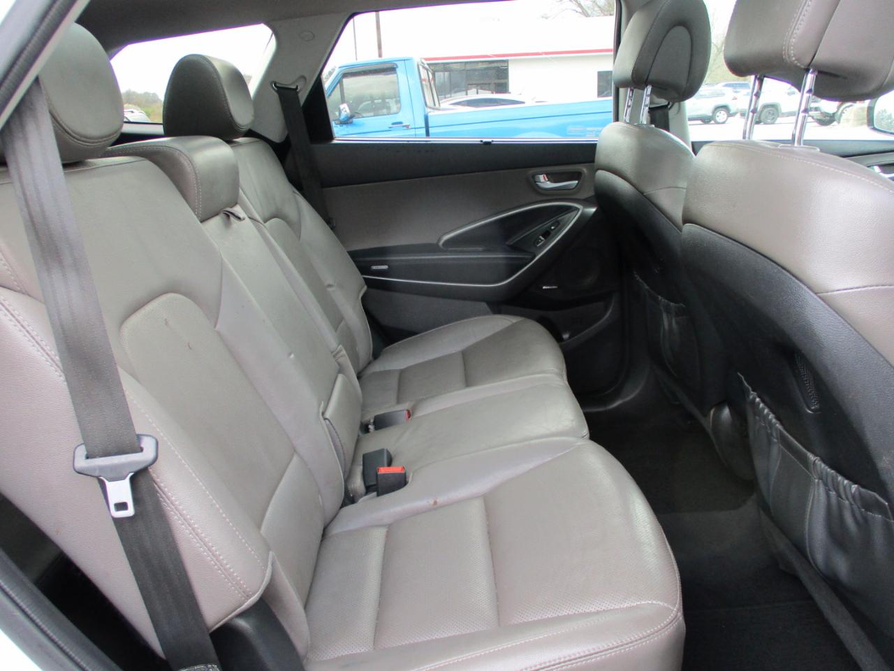 Hyundai Santa Fe FWD 4dr GLS 2015