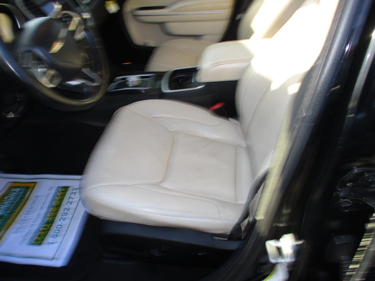 Chrysler 300 300C RWD 2017