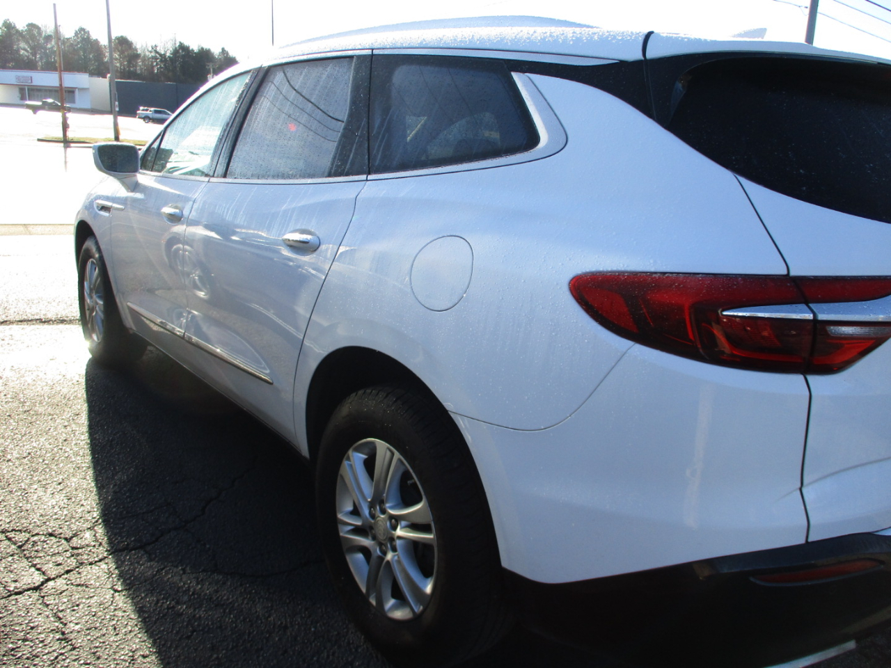 Buick Enclave FWD 4dr Essence 2019