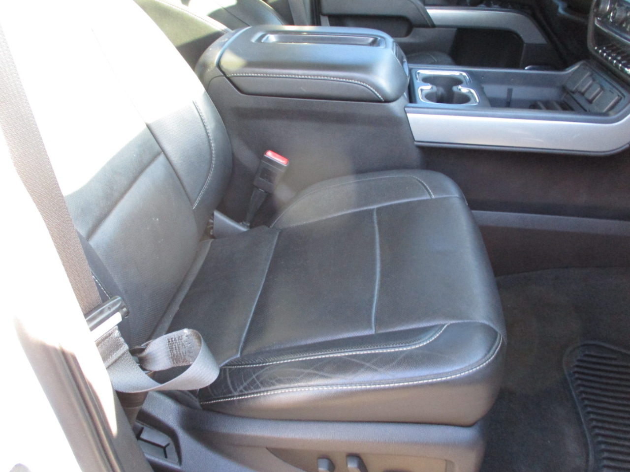 Chevrolet Silverado 1500 4WD Crew Cab 143.5" LTZ w/2LZ 2015