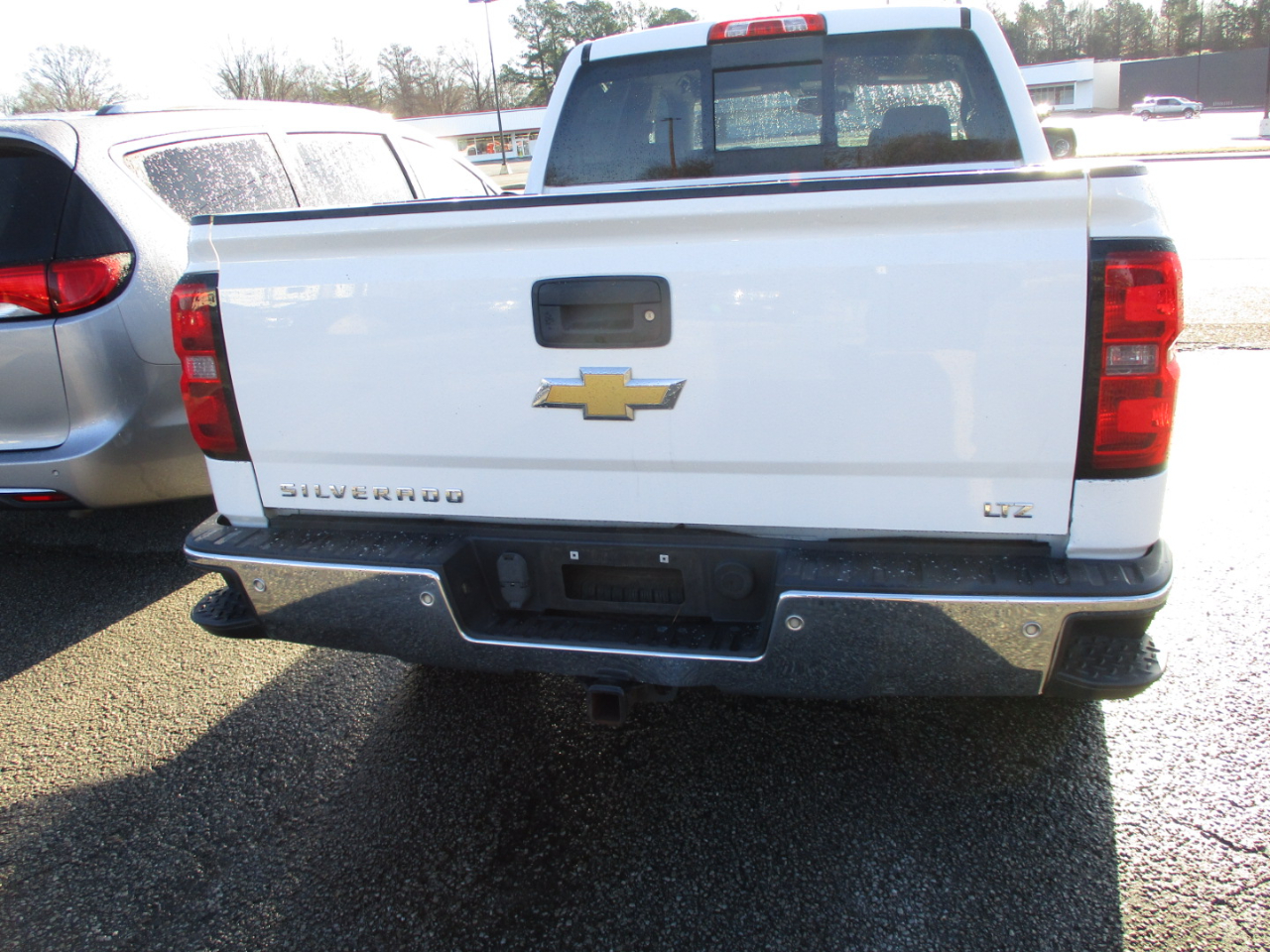 Chevrolet Silverado 1500 4WD Crew Cab 143.5" LTZ w/2LZ 2015