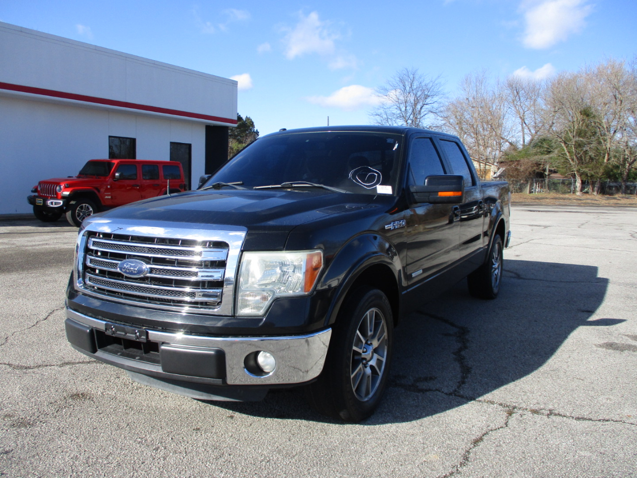 2014 Ford F-150 2WD SuperCrew 145" King Ranch