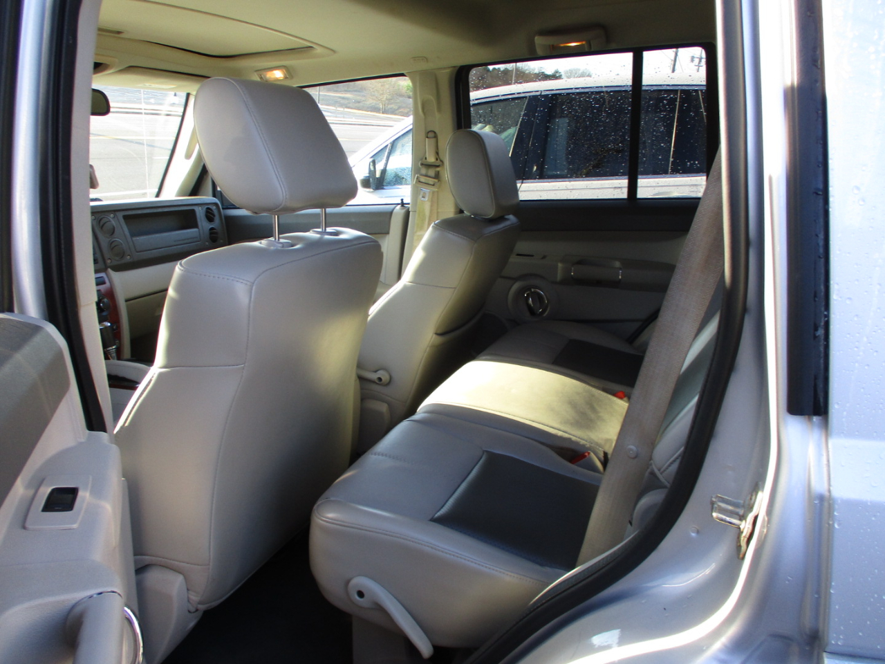 Jeep Commander 4WD 4dr Limited 2007