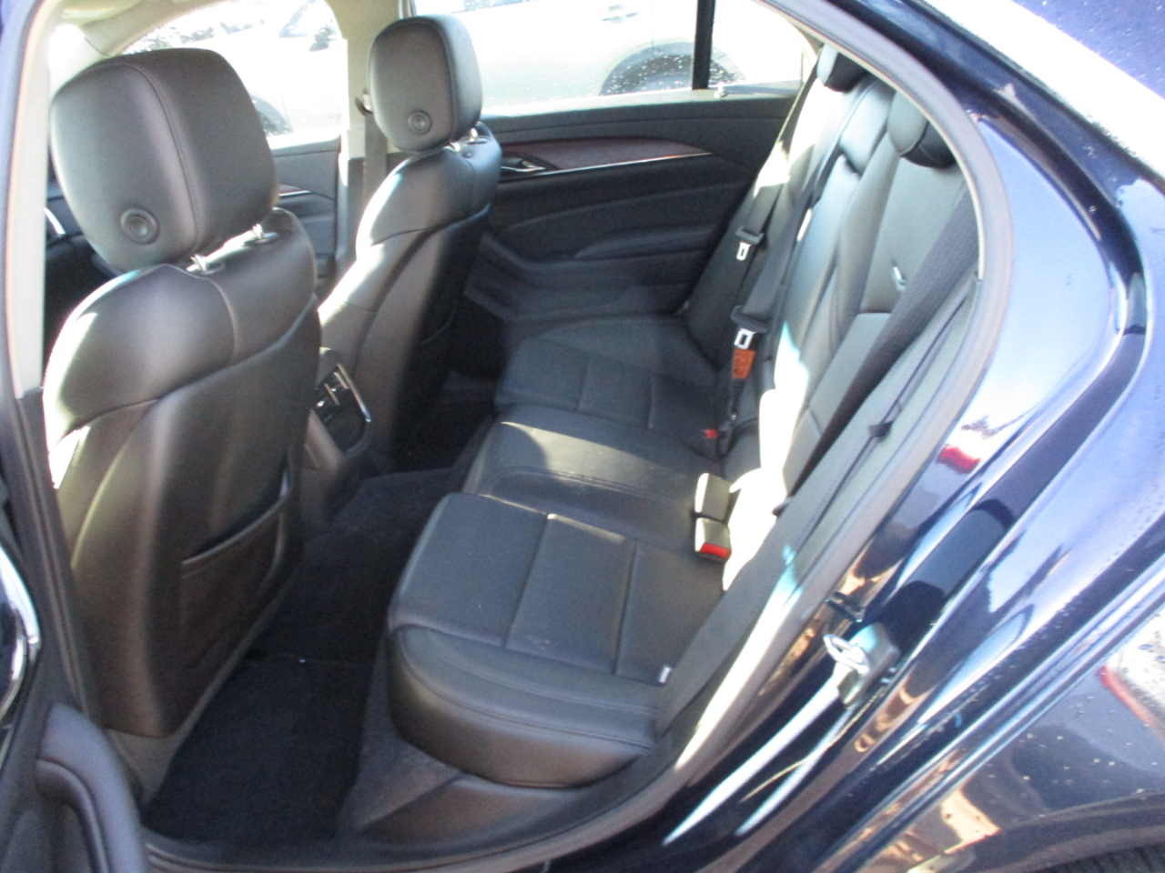 Cadillac CTS Sedan 4dr Sdn 2.0L Turbo Luxury AWD 2018