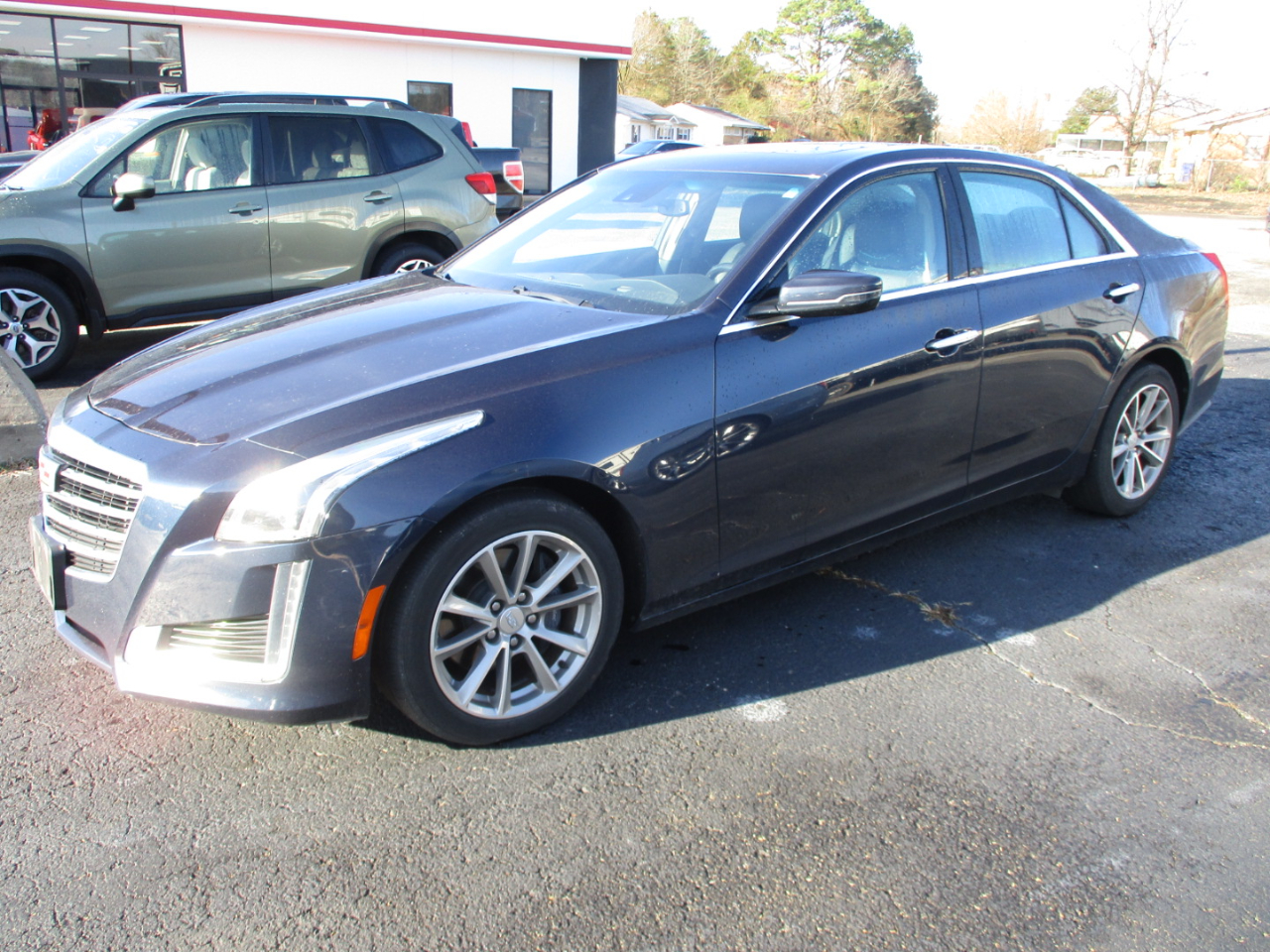 Cadillac CTS Sedan 4dr Sdn 2.0L Turbo Luxury AWD 2018