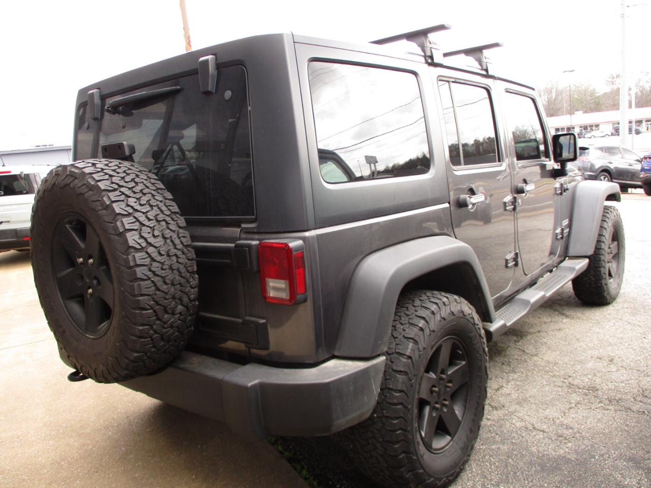 Jeep Wrangler JK Unlimited Sport S 4x4 2018