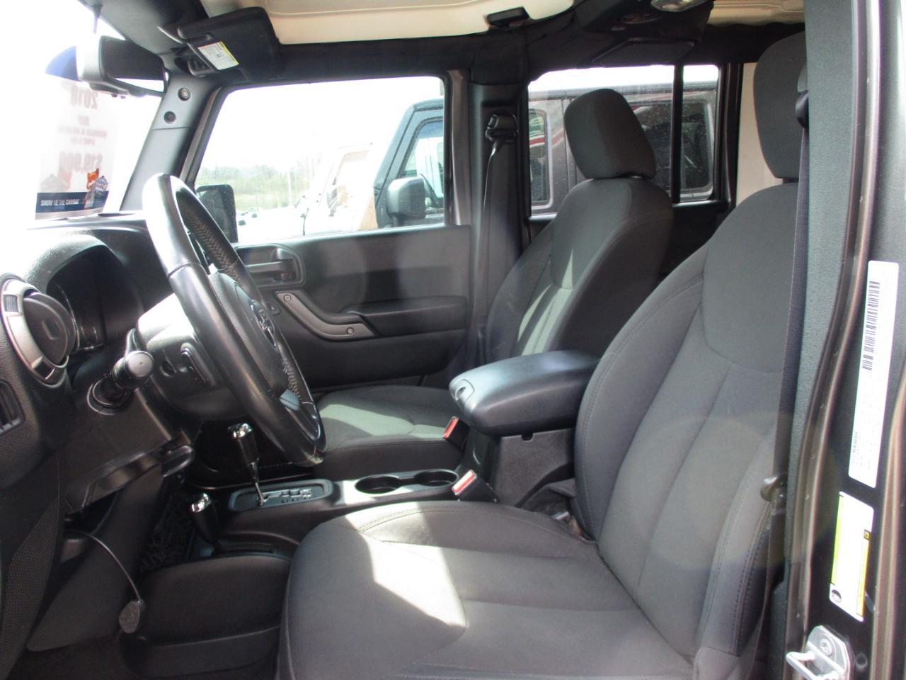 Jeep Wrangler JK Unlimited Sport S 4x4 2018