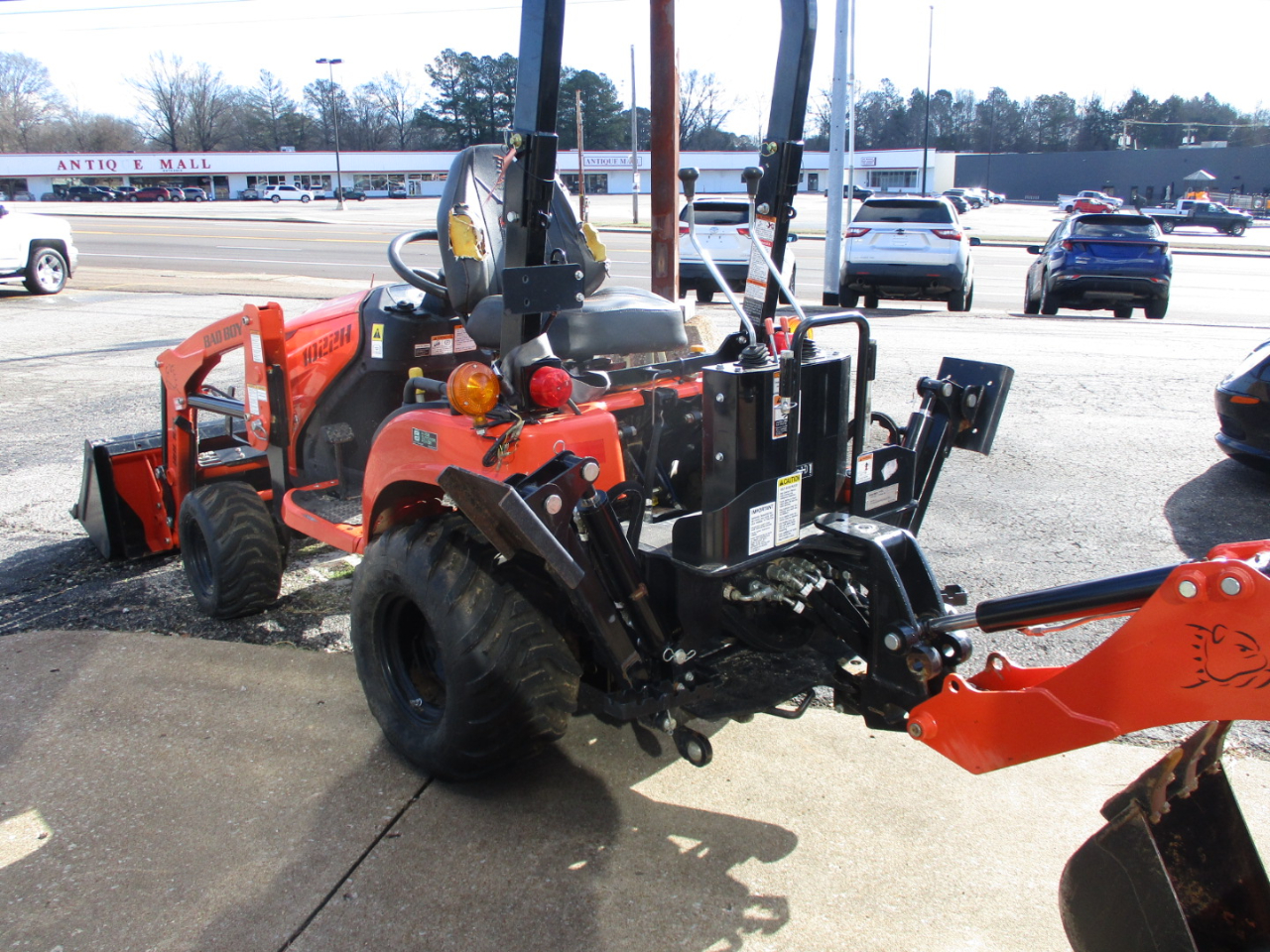 Bad Boy Tractors 1022H with Loader and Backhoe  2022