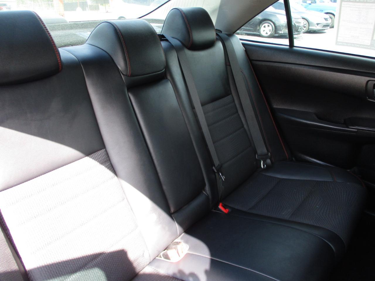 Toyota Camry 4dr Sdn I4 Auto SE w/Special Edition Pkg (Natl) 2016