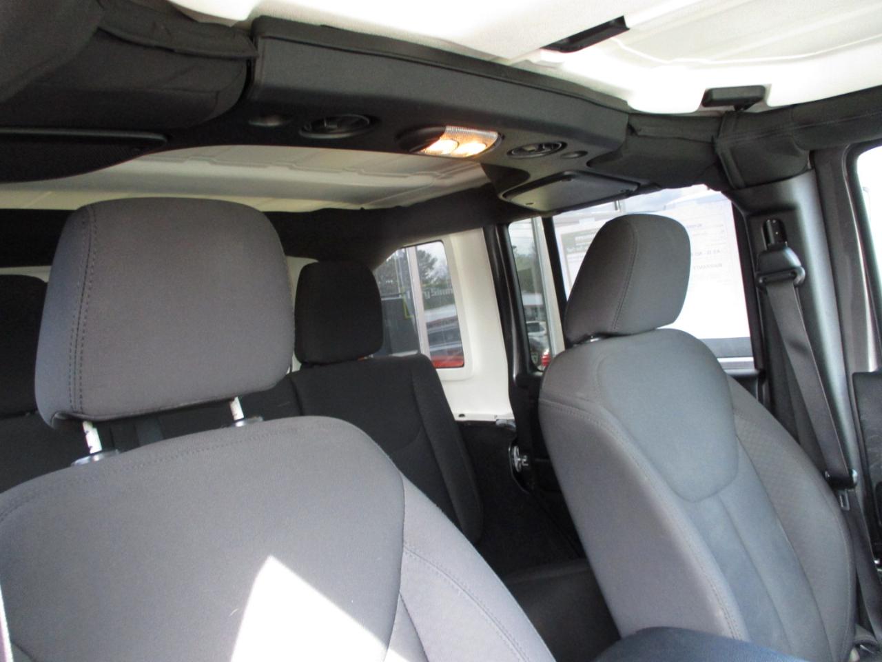 Jeep Wrangler Unlimited Sport 4x4 2017