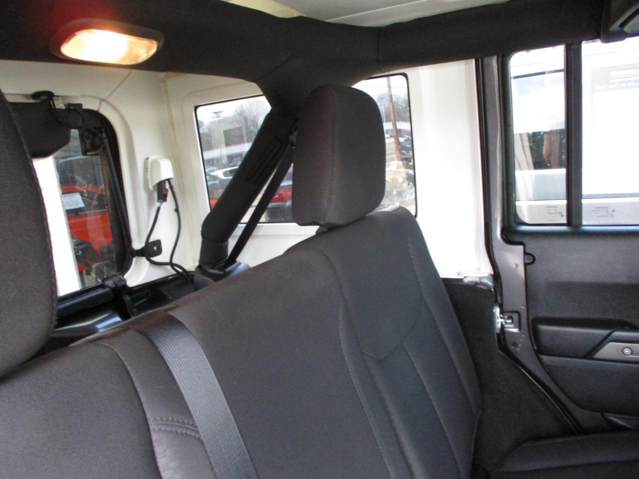 Jeep Wrangler Unlimited Sport 4x4 2017