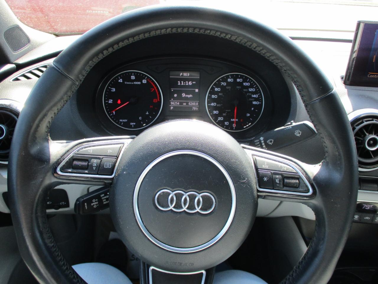 Audi A3 4dr Sdn quattro 2.0T Premium 2016